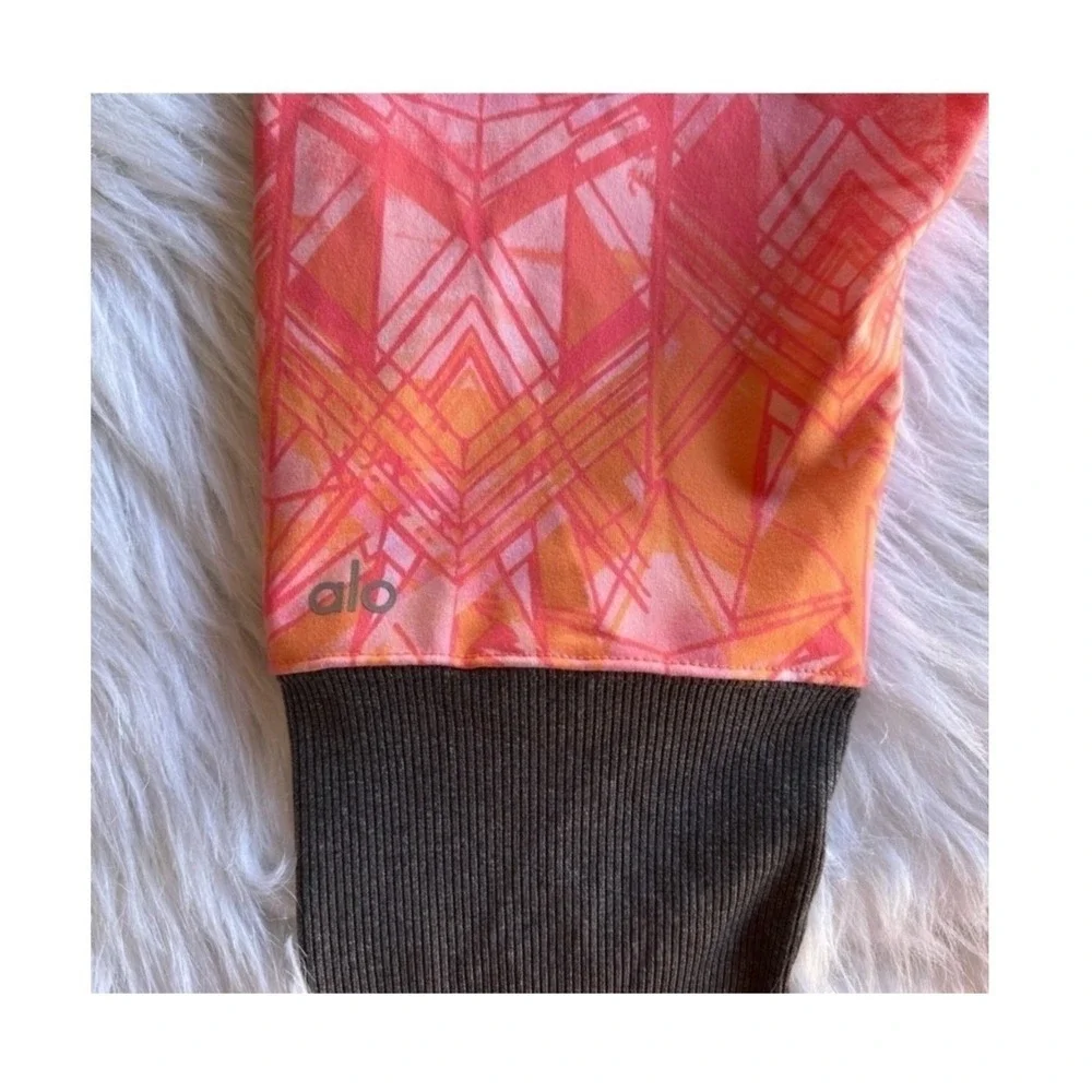 Alo Yoga Leggings Pants Goddess Geometric Print Coral Orange Ribbed Leg Sz Small